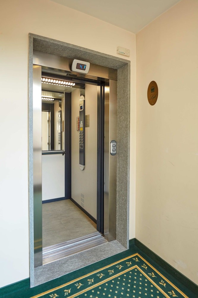 Hotel Liberty photo 1