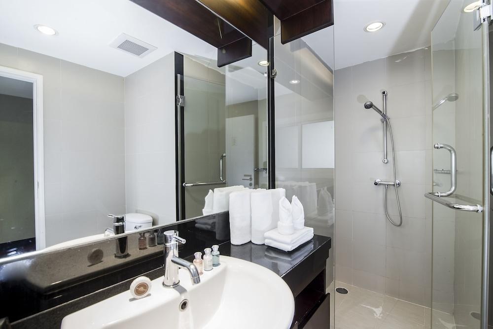 The Narathiwas Hotel & Residence Sathorn Bangkok photo 3