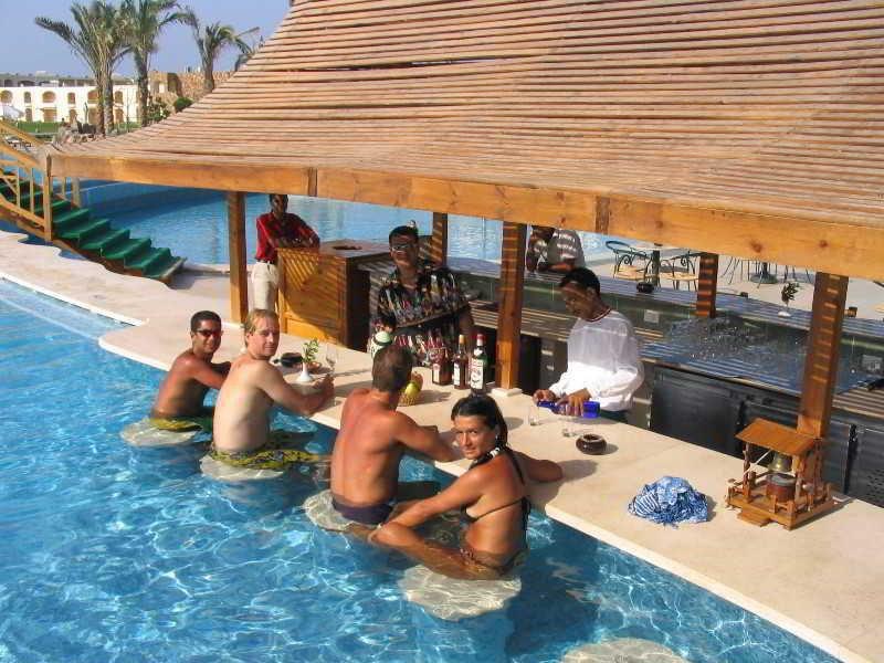 Brayka Bay Resort