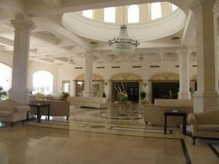Brayka Bay Resort photo 1