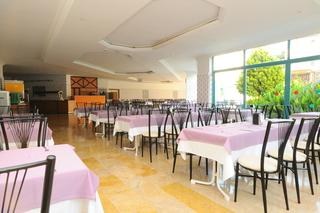 Clover Magic Park Side Hotel