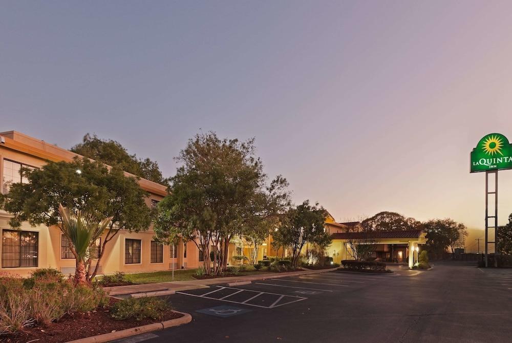 La Quinta Inn Austin Oltorf photo 4