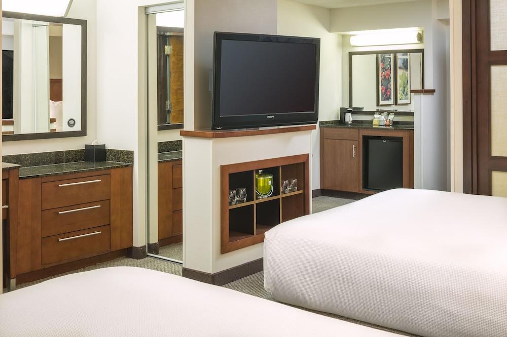 Hyatt Place Austin Arboretum photo 3