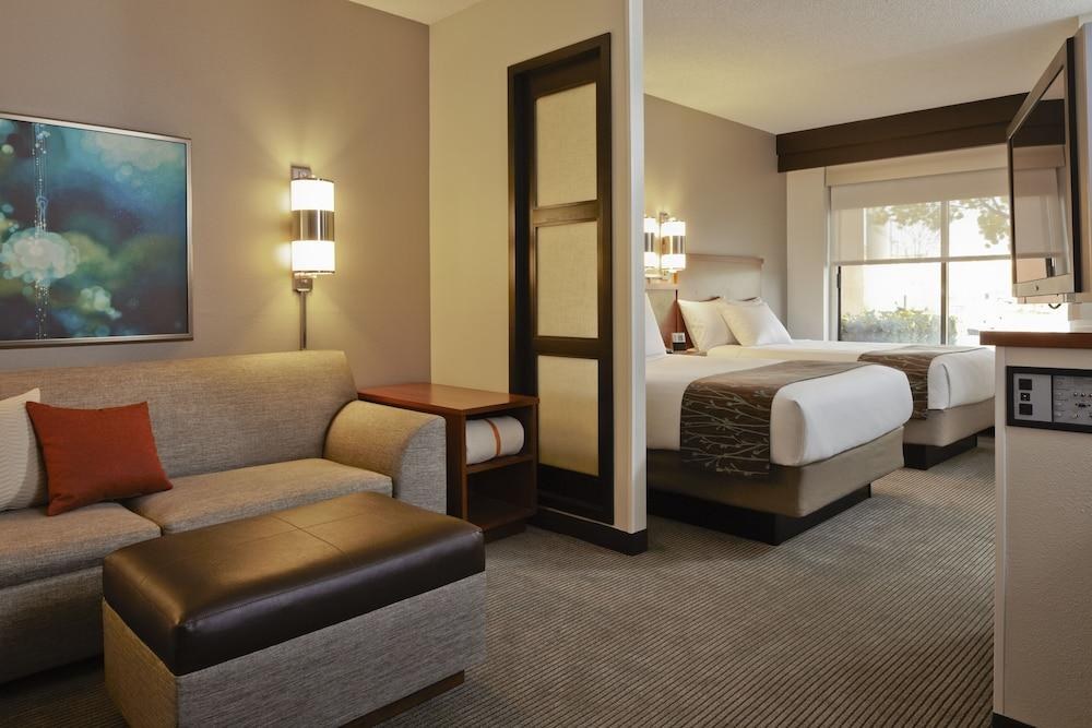 Hyatt Place Dallas-North / by the Galleria photo 3