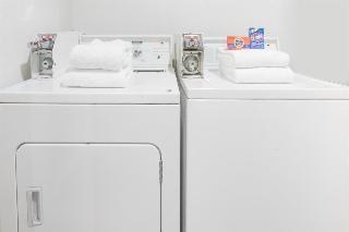 Americas Best Value Inn & Suites-Fort Worth South photo 4