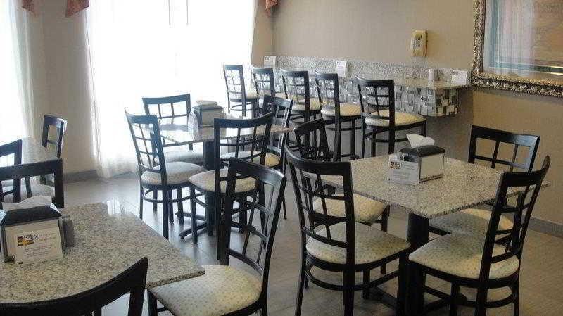 Quality Inn & Suites Huntsville Research Park Area photo 2
