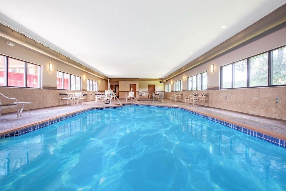 Best Western Bloomington Edina - Minneapolis photo 3