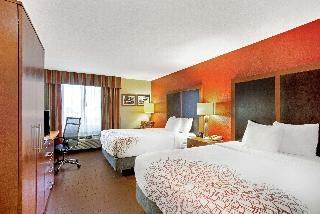 La Quinta Inn Williamsburg Historic Area photo 2