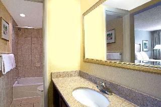 Gateway Hotel