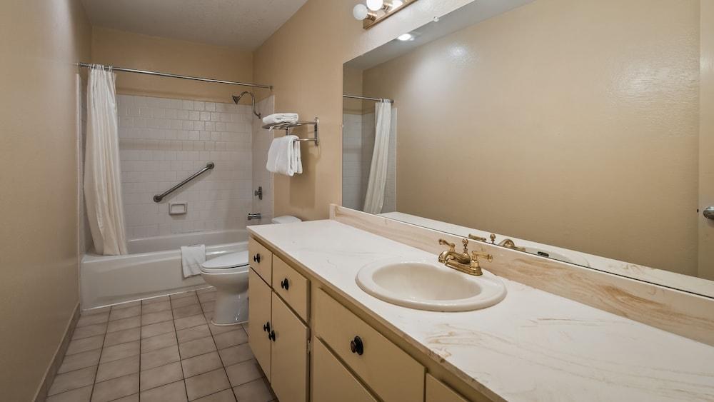 SureStay Plus by Best Western Sacramento North photo 3