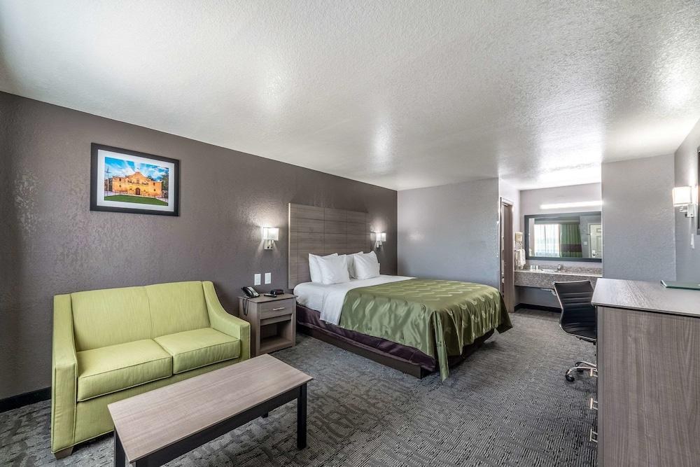 Quality Inn I-10 East near AT&T Center