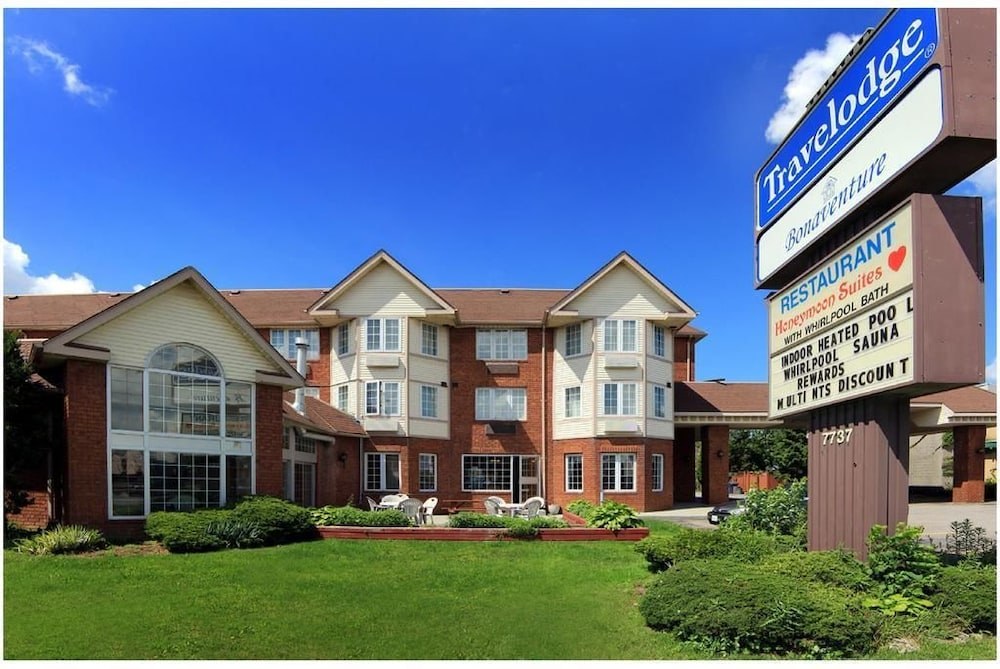 Travelodge by Wyndham Niagara Falls Lundys Lane