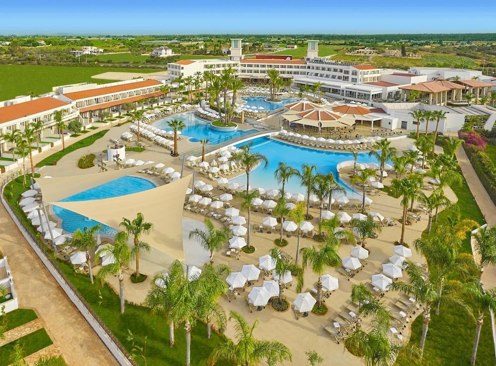 Olympic Lagoon Resort photo 2