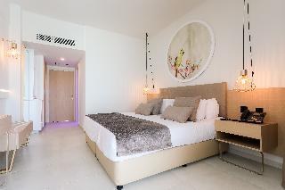 Nissiblu Beach Resort photo 1