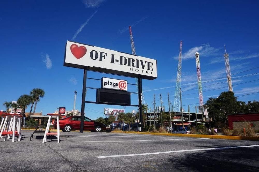 Travelodge by Wyndham Orlando International Drive