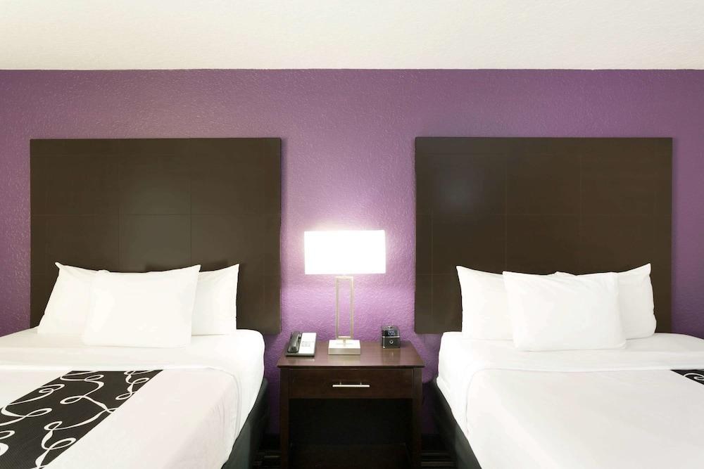 La Quinta Inn Orlando - Universal Studios photo 4