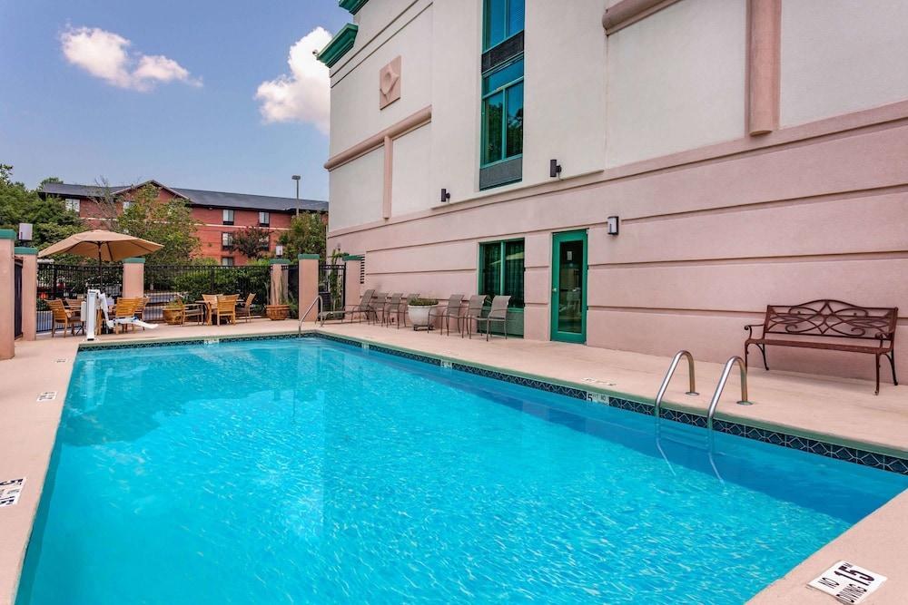 Wingate By Wyndham Macon photo 2