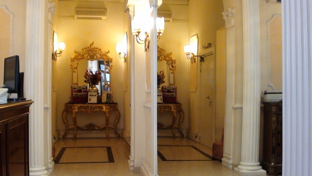 Erdarelli photo 1