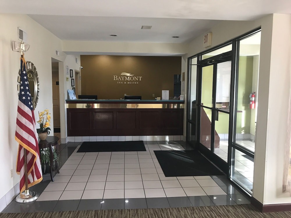 Baymont by Wyndham Cave City