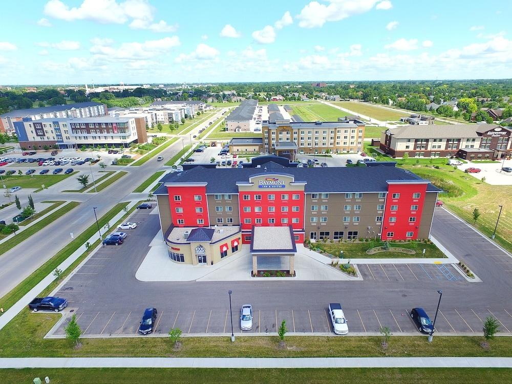 Baymont by Wyndham Grand Forks