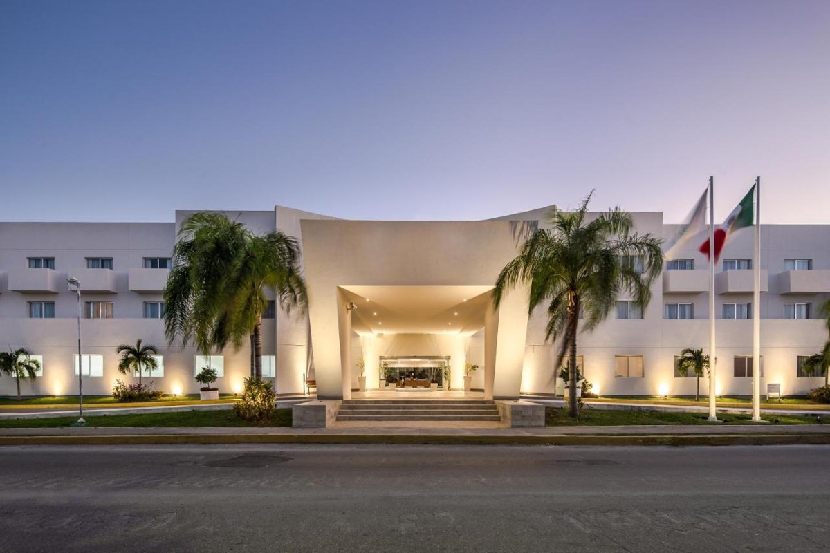 WYNDHAM GARDEN PLAYA DEL CARMEN