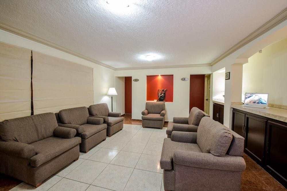 Del Marques Hotel and Suites photo 4