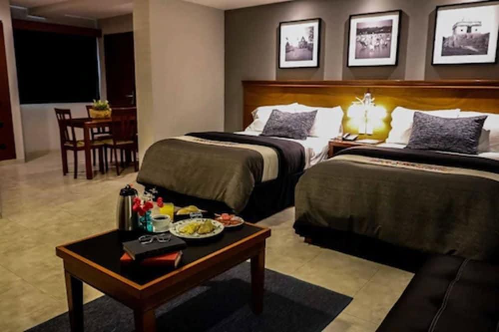 Nacional Hotel photo 2