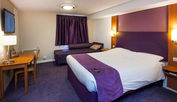 Premier Inn Premier Inn Glasgow Airport photo 1