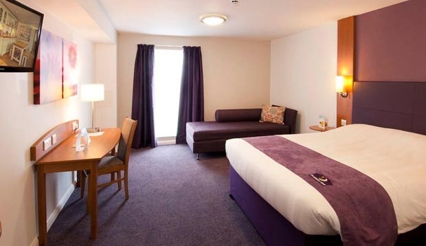 Premier Inn Premier Inn London Dagenham photo 1