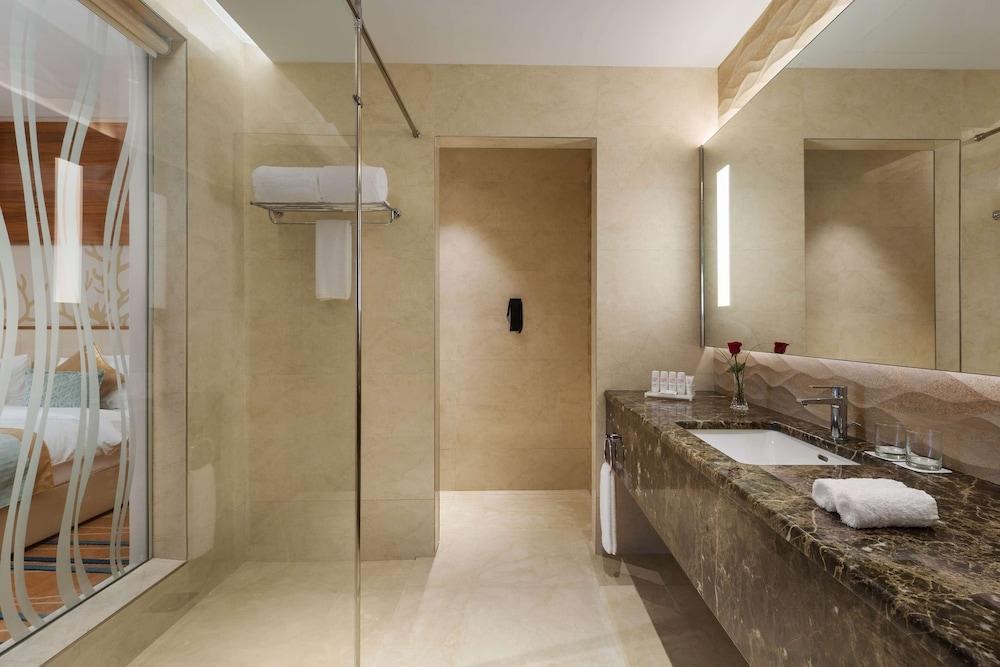 Radisson Blu Hotel, Jeddah Al Salam photo 3