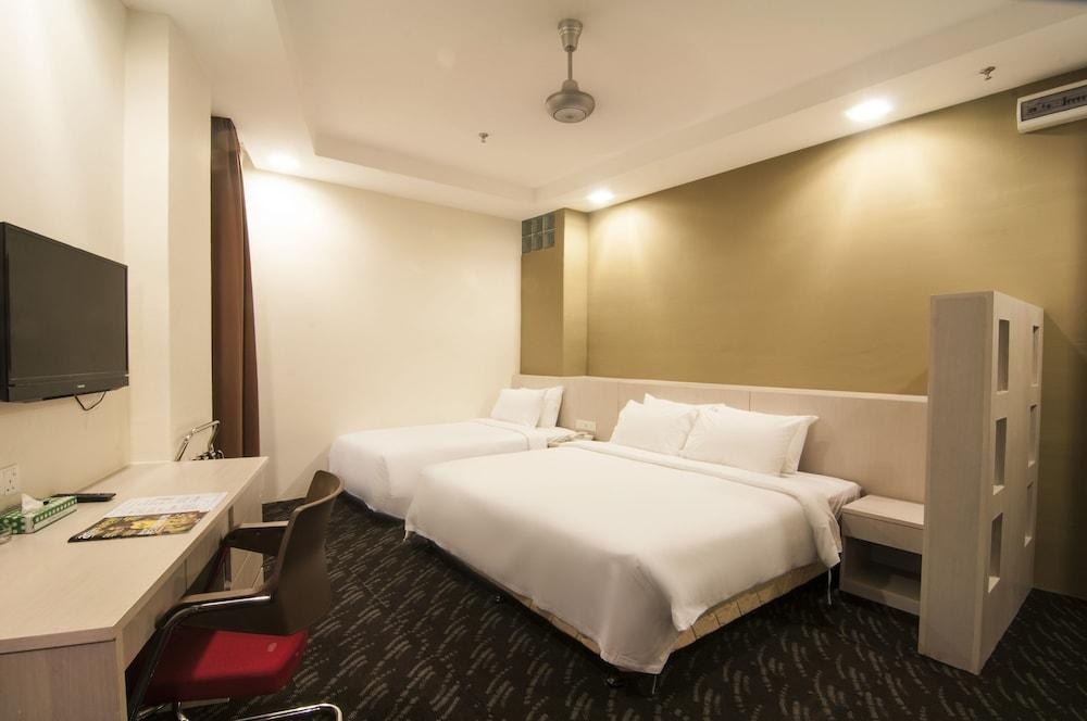 Palette KL Sentral Station Formerly Scott Hotel photo 2