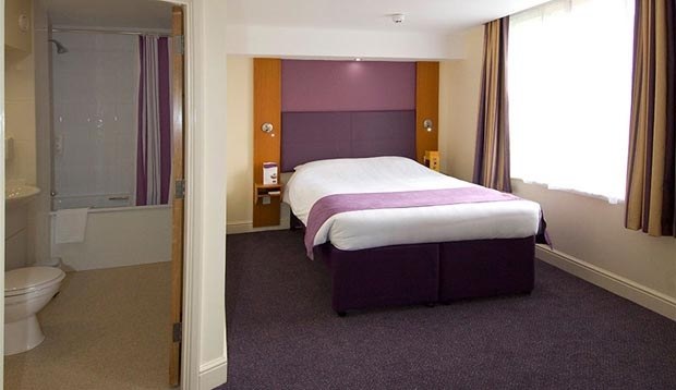 Premier Inn Premier Inn London Kensington - Olympia photo 1