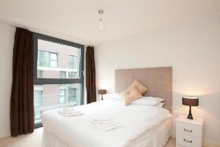 Premier Inn Premier Inn Bristol City Centre - Finzels Reach photo 3