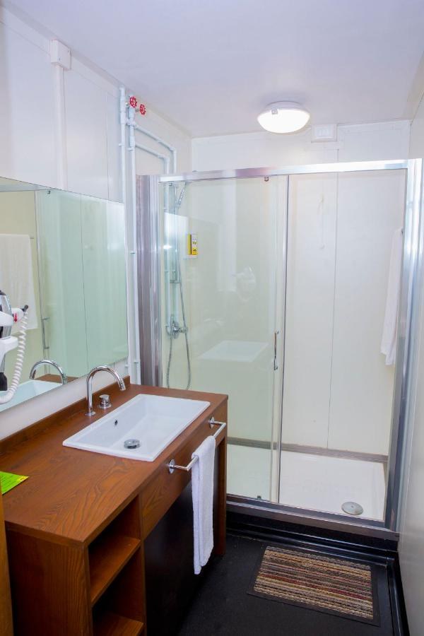 DUNIA HOTEL LOUMBILA photo 4
