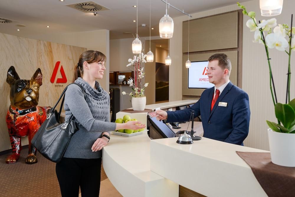 AMEDIA HOTEL DRESDEN ELBPROMENADE photo 4