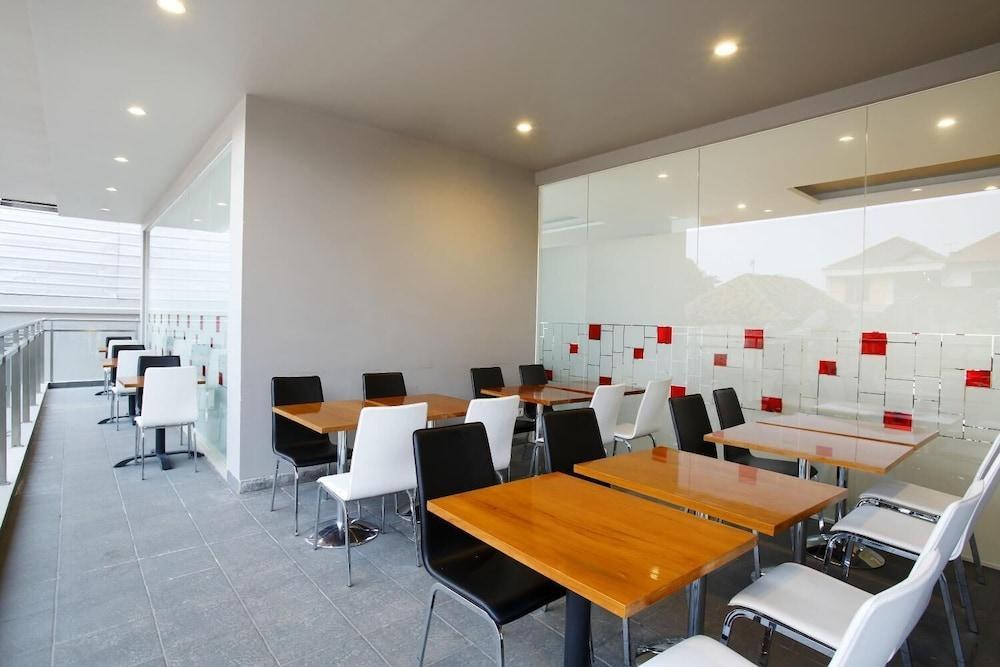 Amaris Hotel Tebet photo 2
