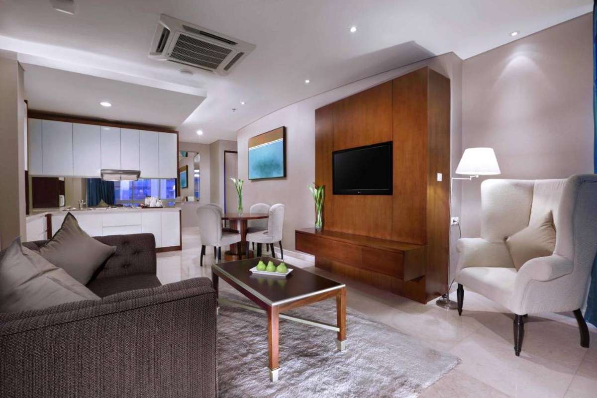 THE GROVE SUITES photo 4