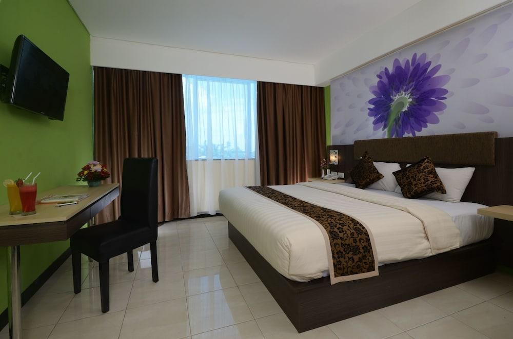 d'Arcici Hotel Cempaka Putih photo 1