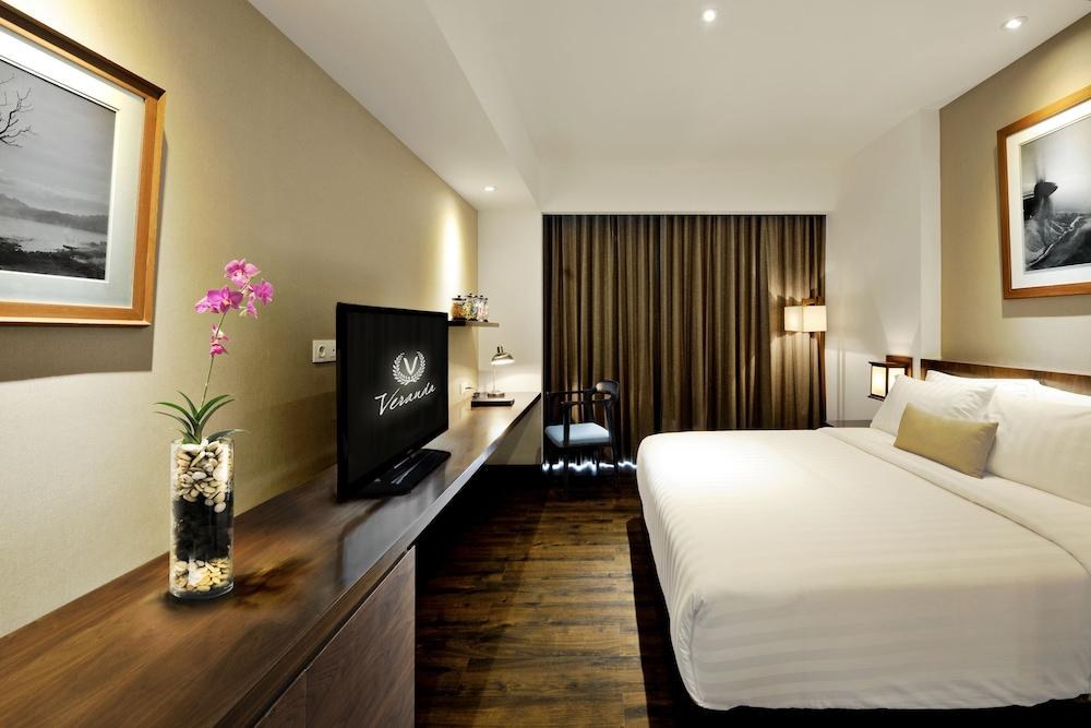 Veranda Hotel Pakubuwono photo 2