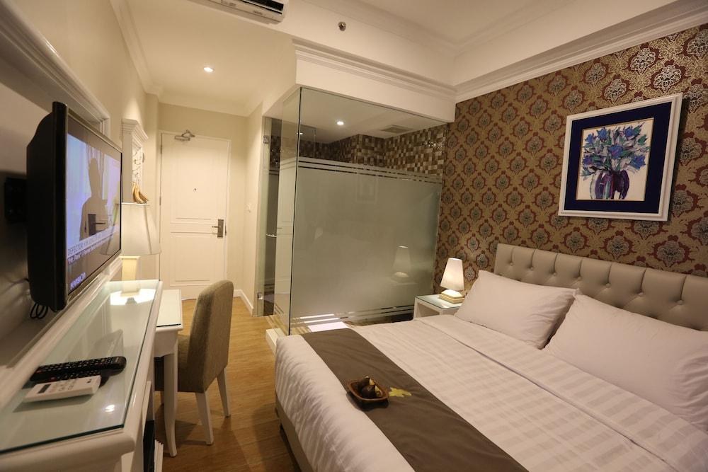 F Hotel Jakarta photo 1