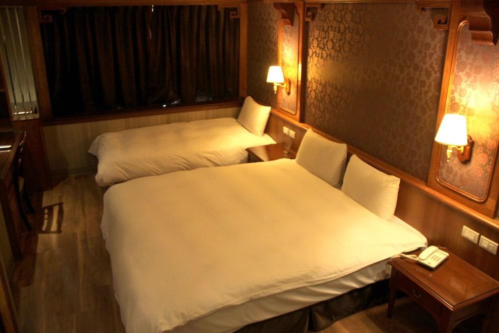 Meadow Hotel Taipei photo 1