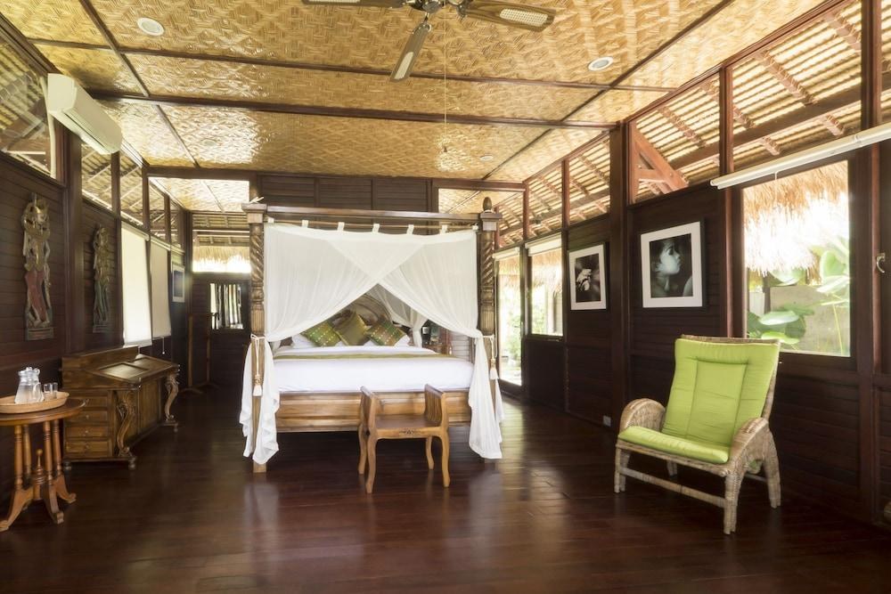 Kupu Kupu Private Villa photo 1