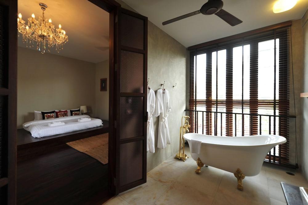 Villa Bangkok Formerly Villa Phra Sumen photo 3