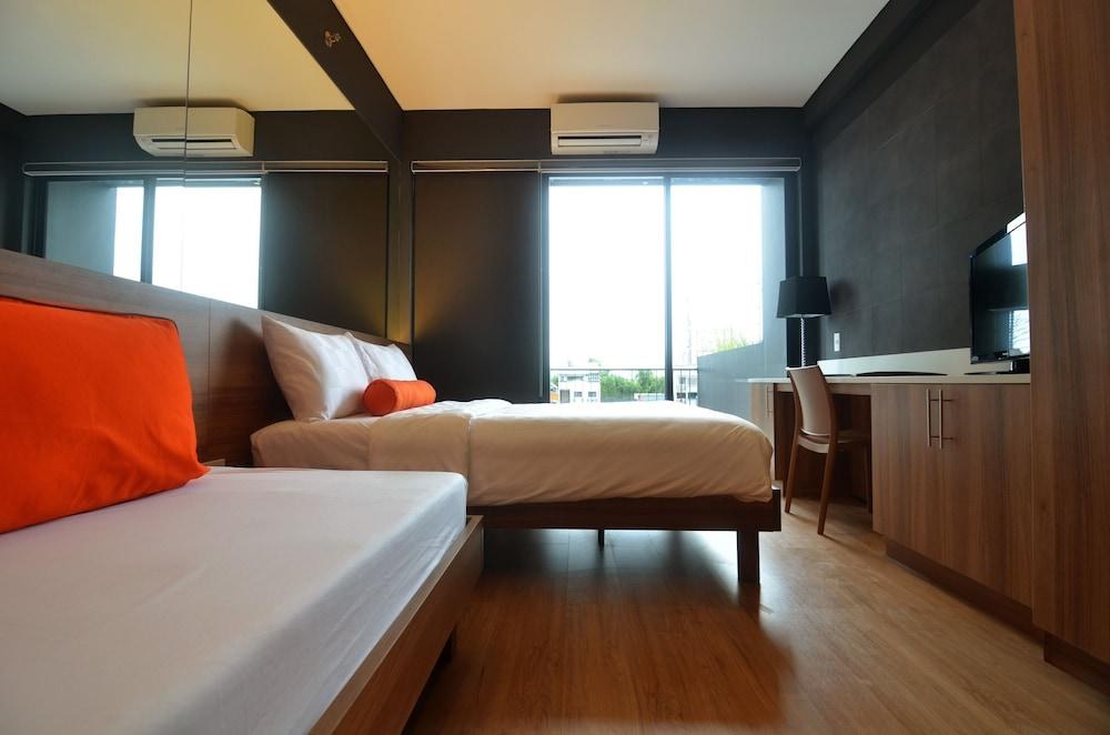Azumi Boutique Hotel photo 1