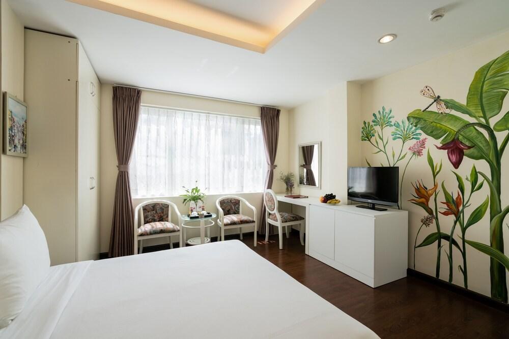 ASIAN RUBY CENTER POINT HOTEL photo 2
