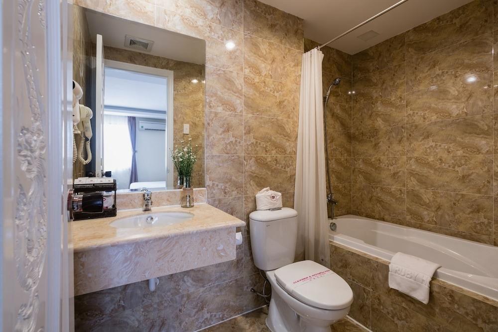 ASIAN RUBY CENTER POINT HOTEL photo 3