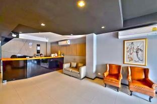 H2 Hotel photo 1