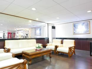 Nana Tai Suite photo 2