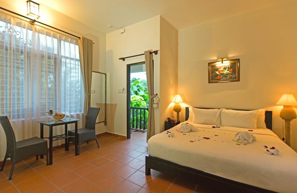 EAST WEST VILLAS HOI AN photo 2