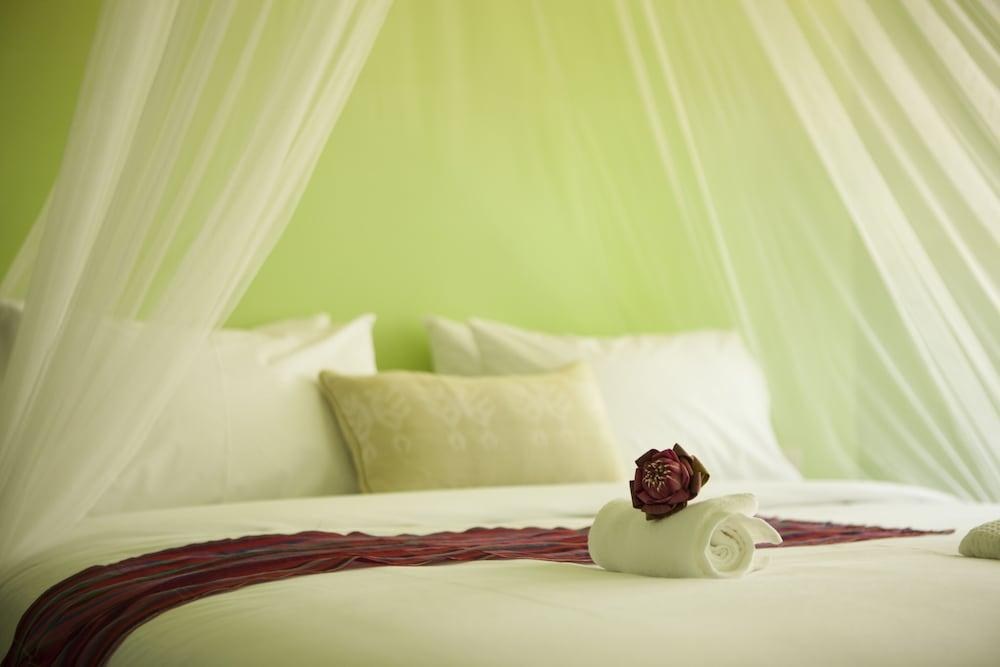 Iroha Garden Hotel Resort photo 2